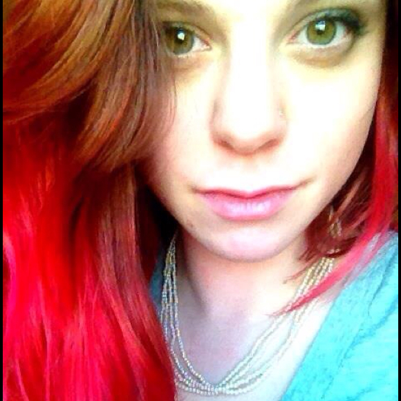 Profile Picture of Aster Robarge (@asterflower) on Poshmark