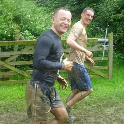 Profile Picture of Darren Carson (@Bobby_Dazzler68) on Twitter