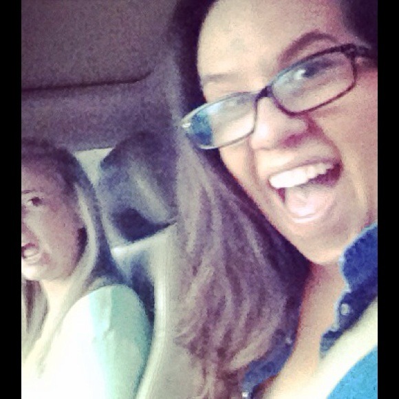 Profile Picture of Emily Anile (@emilya3009) on Poshmark