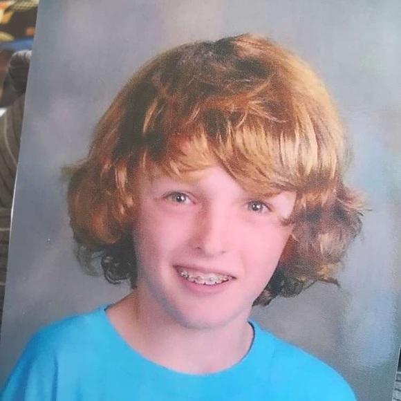 Profile Picture of Curren Lapes (@currenlapes) on Poshmark