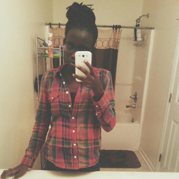 Profile Picture of Achok Alier (@achok) on Poshmark