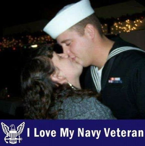 Profile Picture of Amber Smart (@ahoffman16) on Poshmark