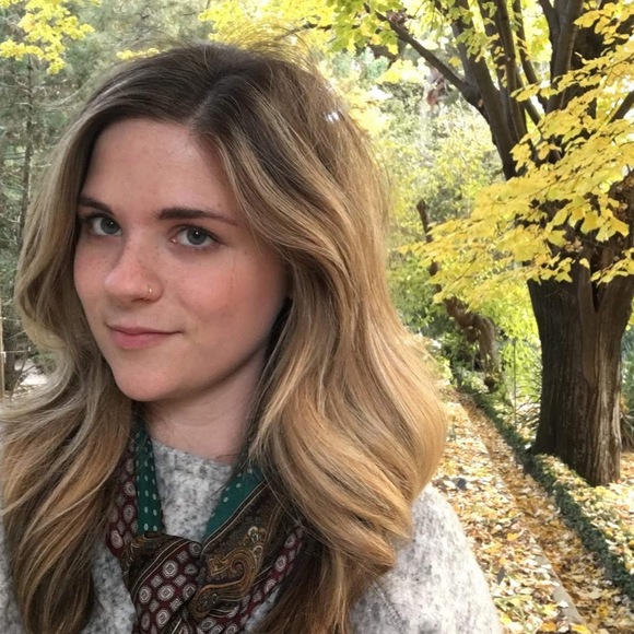 Profile Picture of Kendall Dreyer (@dreyerkendall) on Poshmark