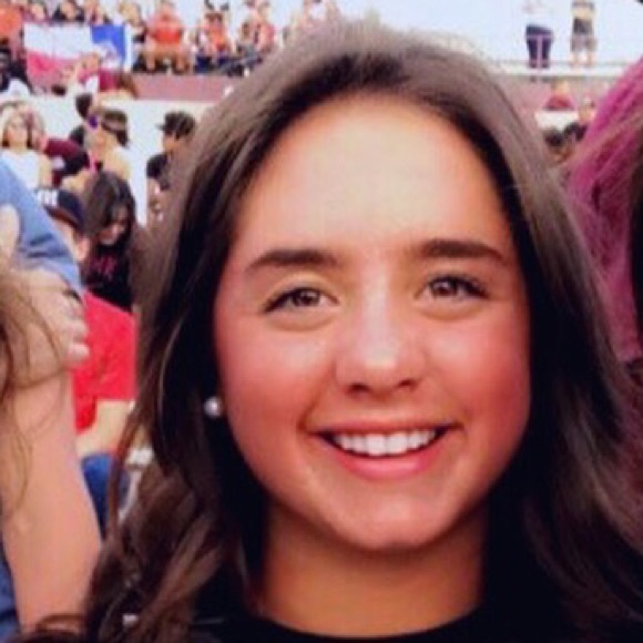 Profile Picture of Katherine Harston (@katharstonswim) on Poshmark