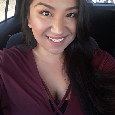 Profile Picture of Amber (@AmberPost25) on Twitter