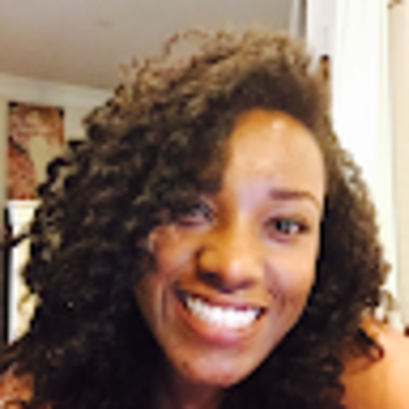 Profile Picture of Stacey Leary (@stax34) on Poshmark