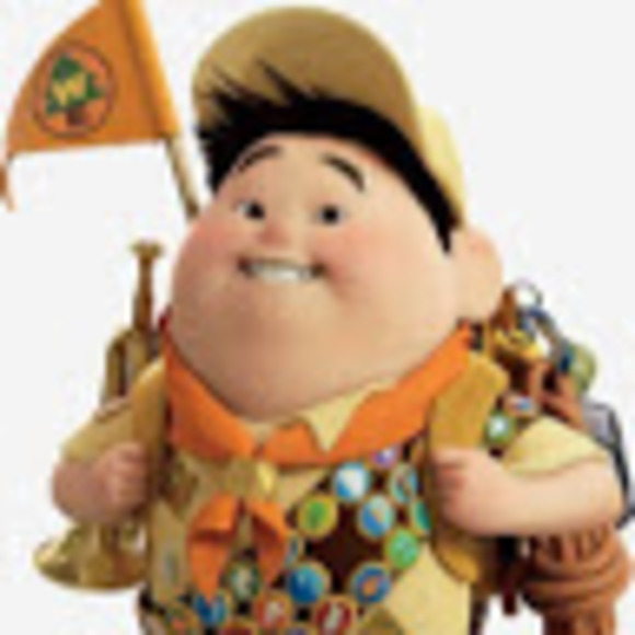 Profile Picture of Mark Damrongsri (@mdamrongsri) on Poshmark