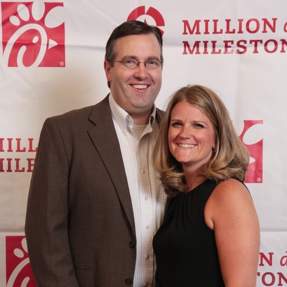 Profile Picture of David leighann Pruiksma (@dlp2002) on Poshmark