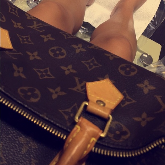 Profile Picture of Ang Lorello (@angelina_1998) on Poshmark
