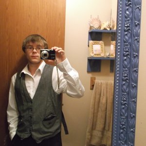 Profile Picture of Caleb Fowler (@mr.madd) on Myspace