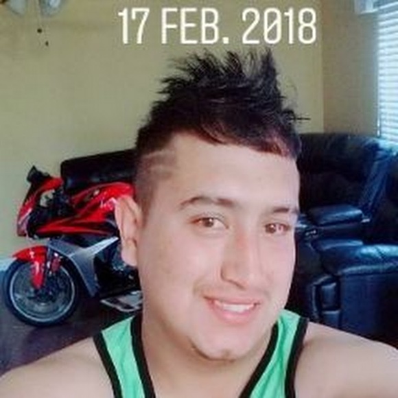 Profile Picture of Armando Ibarra (@mandito19121381) on Poshmark