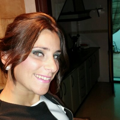 Profile Picture of Yolanda Montes ☺ (@MontesAngul) on Twitter