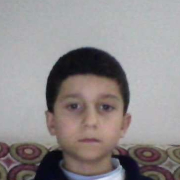 Profile Picture of Kenneth Nguyen (@aznkenneth) on Poshmark