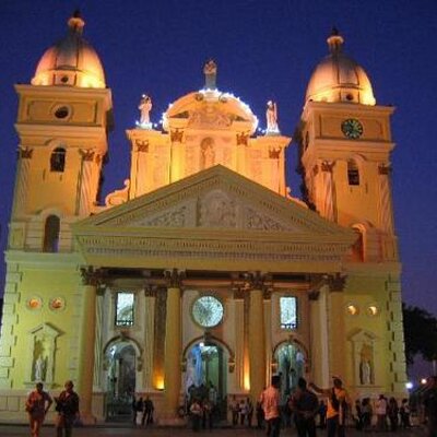 Profile Picture of Zully Gonzalez (@zullygonzalez4) on Twitter