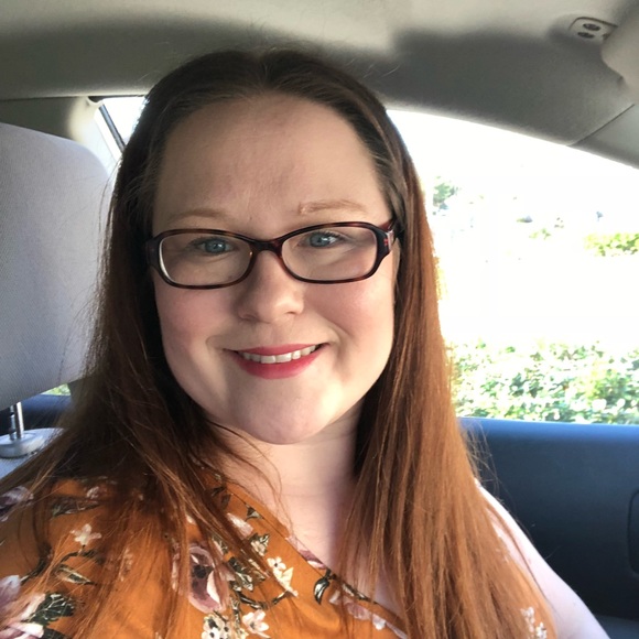 Profile Picture of Casey Reed (@caseycar84) on Poshmark