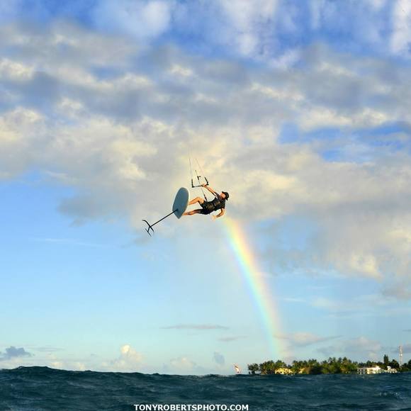 Profile Picture of Gary Eversole (@garykites) on Poshmark