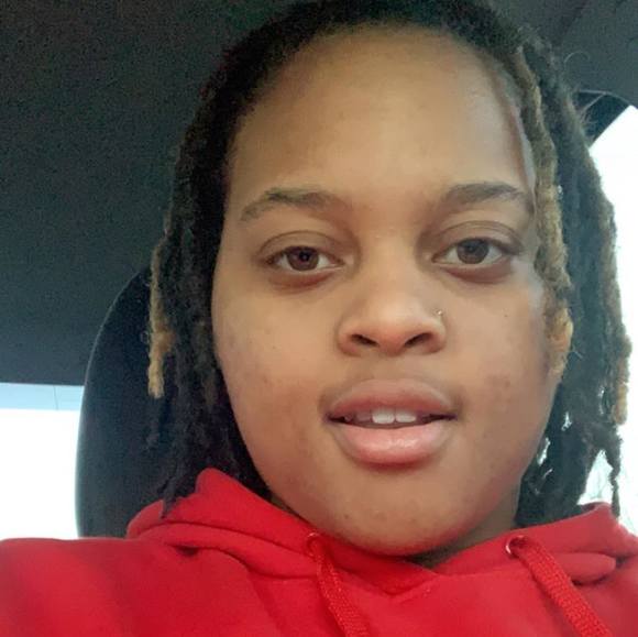 Profile Picture of Joyce Nelson (@lastarr4) on Poshmark