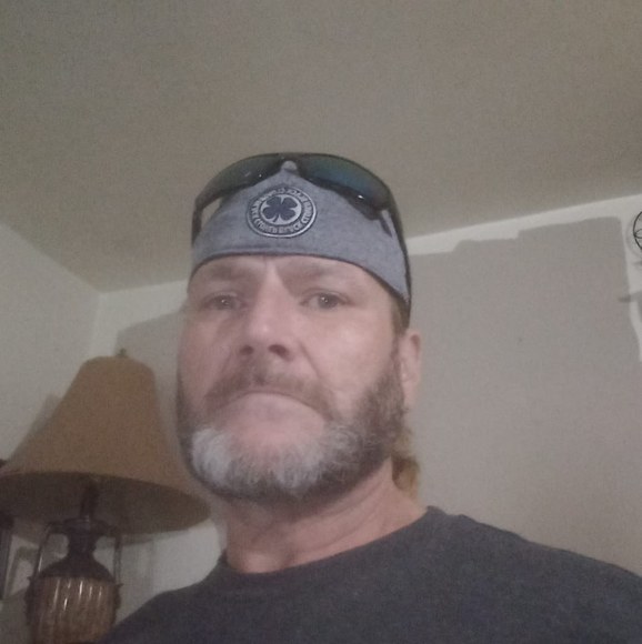 Profile Picture of Jimmy Brady (@jimmybrady581) on Poshmark