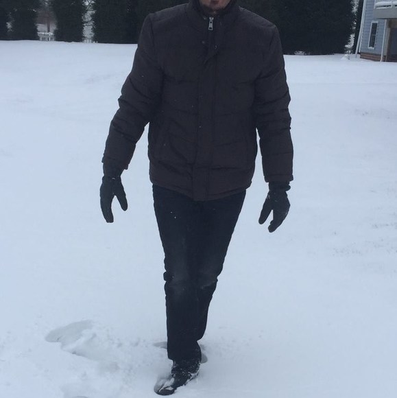 Profile Picture of Daniel Berhane (@danielberhane14) on Poshmark