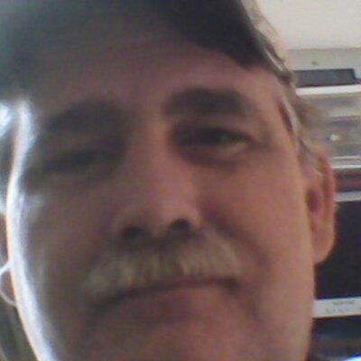 Profile Photo of Russell Wright (@paintitwright) on Twitter