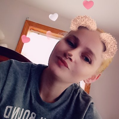 Profile Picture of Danielle Foreman (@Daniell79169308) on Twitter