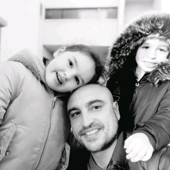 Profile Picture of Gary Grinberg (@garry1082) on Tiktok