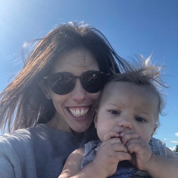 Profile Picture of Michelle Kudlats (@mkudlats) on Poshmark