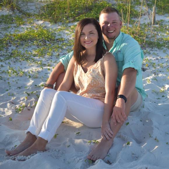 Profile Picture of Kara Heath (@karaheath13) on Poshmark