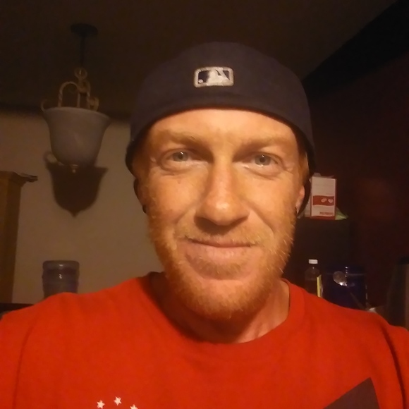 Eric Robillard - Poshmark Profile Picture of Eric Robillard (@ericrobillard) on Poshmark