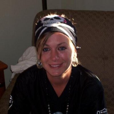 Profile Picture of CRYSTAL CORRAL (@cryjoefil) on Twitter