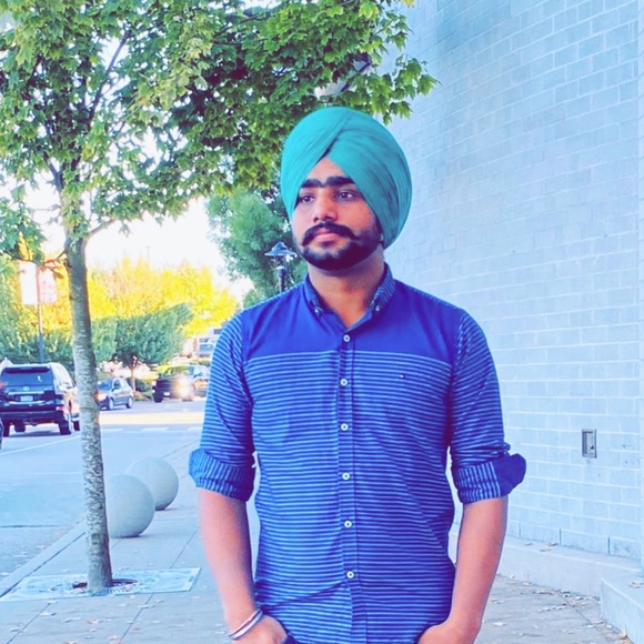 Profile Picture of Mani Chatha (@chathamani004) on Poshmark