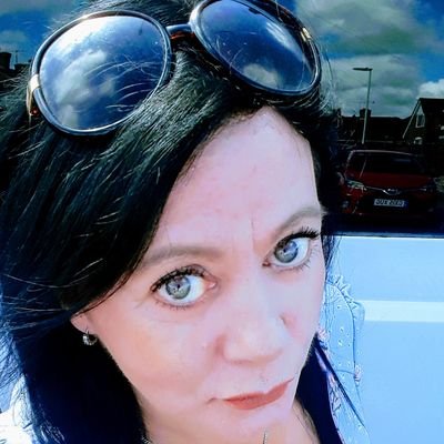 Profile Picture of Michelle Parker (@michell01235876) on Twitter