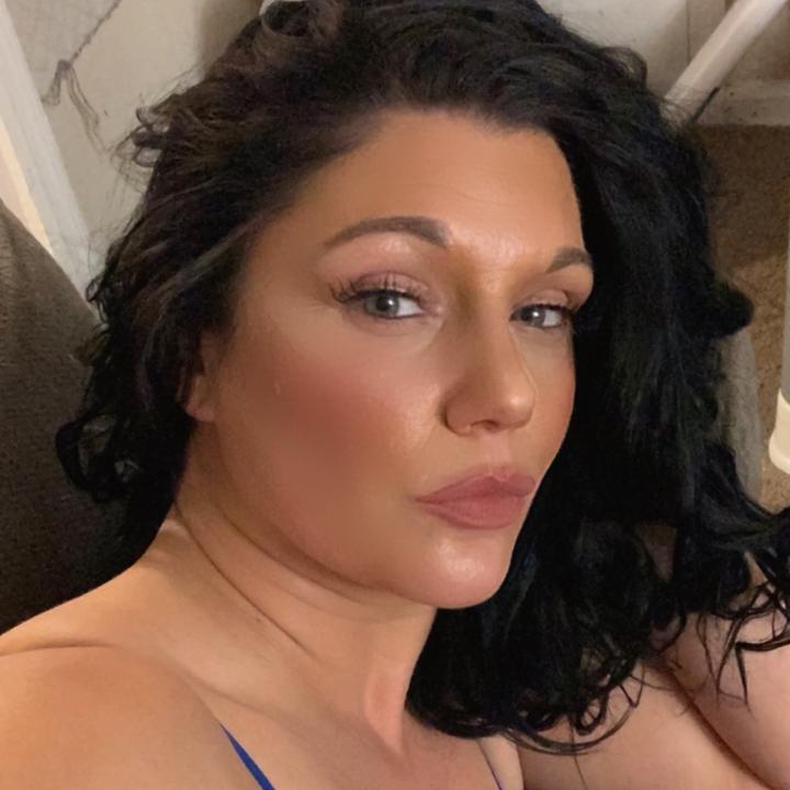 Profile Picture of Christina Peterson (@prettyitalian_soccermom) on Tiktok