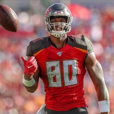 Profile Picture of OJ Howard 80 ™on Twitter