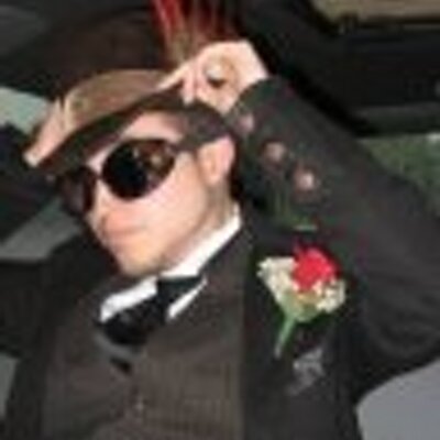 Profile Picture of Sean Colon (@SirVirgilGlass) on Twitter