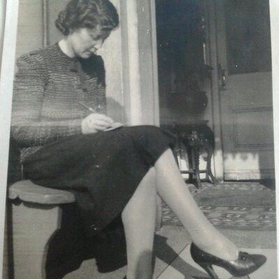 Profile Picture of Amanda Quinn (@amandaqwriter) on Twitter