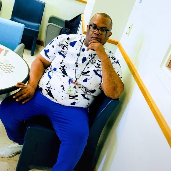 Profile Picture of Paul Kerr (@dennisbrown2006) on Poshmark