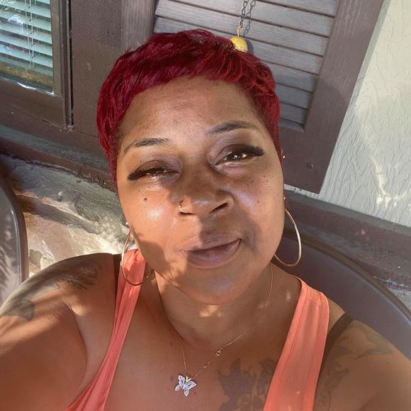 Profile Picture of Kim Cheatham (@kim_cheatham) on Poshmark