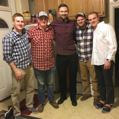 Profile Picture of Zach Fish McKinnon (@FishDaddy69) on Twitter