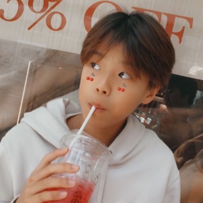 Profile Picture of Alex Rhee (@alexrhee7) on Twitter