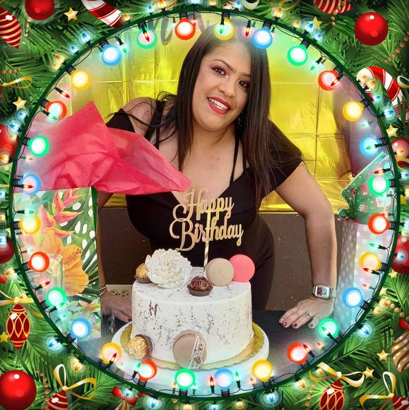 Profile Picture of Iraida Carrero (@iraidaramiro) on Poshmark