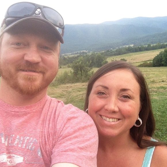 Profile Picture of Jaclyn Robbins (@jaclynrobbins) on Poshmark