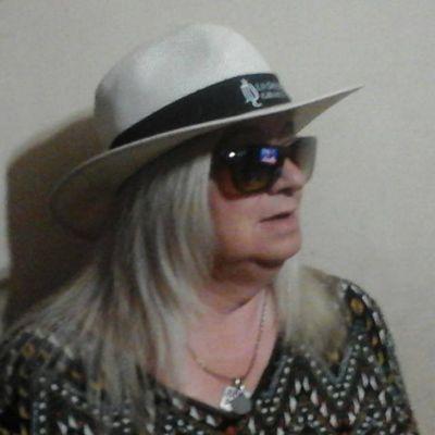 Profile Picture of Cristina Ricobaldi (@cristinaricobal) on Twitter