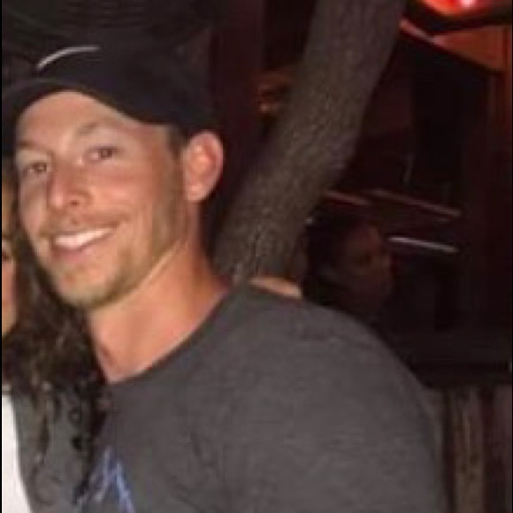 Profile Picture of Clay Morgan (@claydoe19) on Poshmark