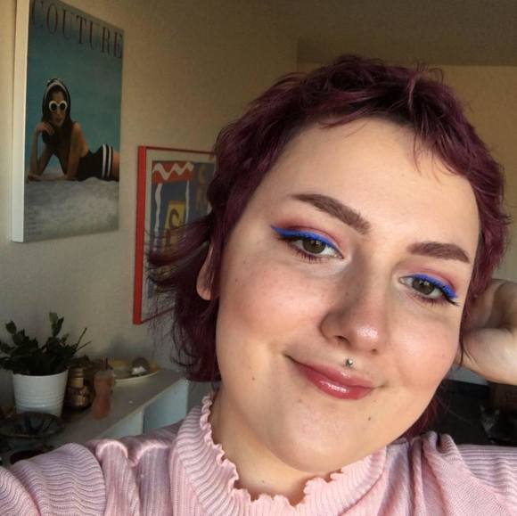 Profile Picture of Libby Wagner (@libbyswagner) on Poshmark