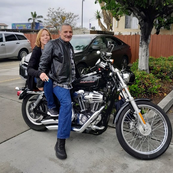 Profile Picture of Robin Pickard (@robin69_61) on Poshmark