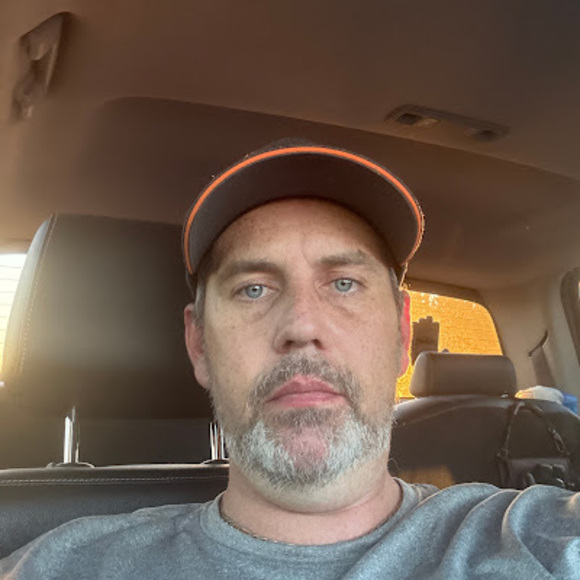 Profile Picture of Jeff Fink (@acmefink) on Poshmark