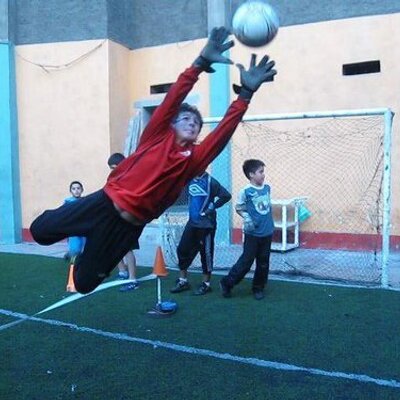 Profile Picture of Carlos Caceda Medina (@krlitos0406) on Twitter