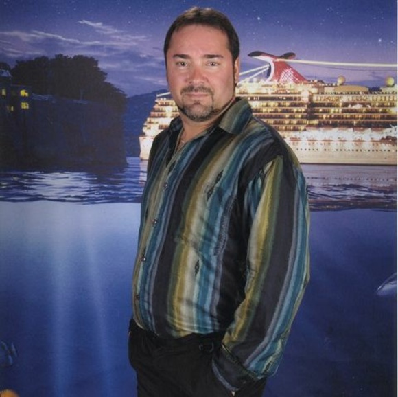 Profile Picture of Richard Auclair (@auclairrichard) on Poshmark