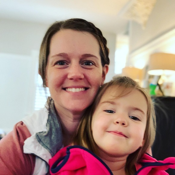 Nicki Rivers - Poshmark Profile Picture of Nicki Rivers (@nickpick02) on Poshmark